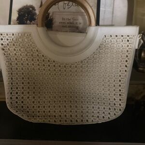 Elegant White Woven Handbag